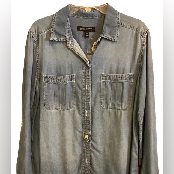 BANANA REPUBLIC Dillon Utility Chambray Button Up Shirt Distressed Sz XS - Picture 1 of 11